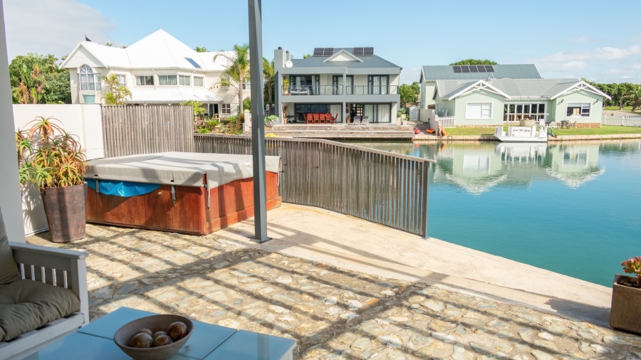 4 Bedroom Property for Sale in Marina Martinique Eastern Cape